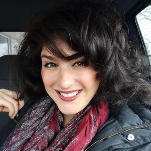 Meet your Posher, Juliana